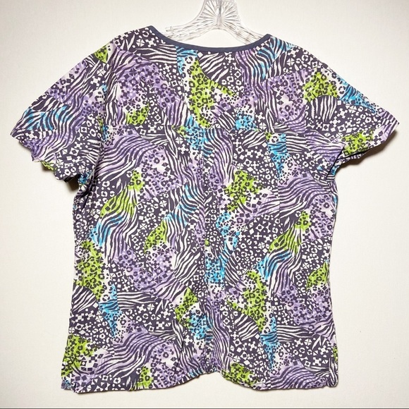 Star Scrubs Women’s Animal Print Scrub Top Size M - Picture 6 of 6